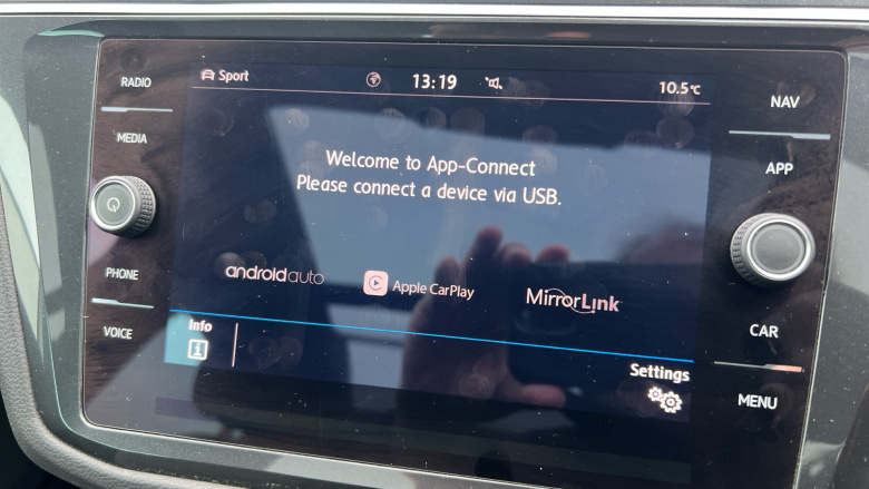 Volkswagen Tiguan 2.0 TDi 150 4Motion R-Line 5dr DSG Diesel Estate